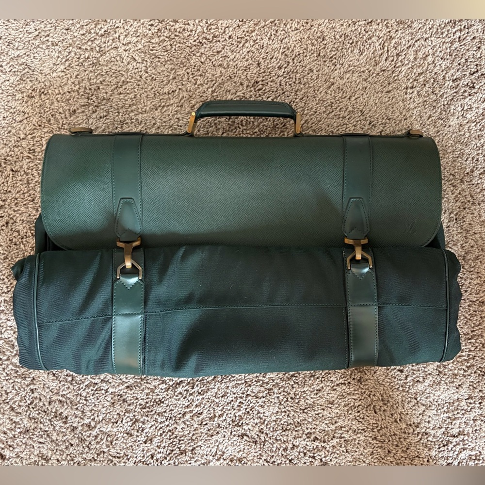 Louis Vuitton Taiga Garment Carrier – Rare Green – Priced Low (No Strap)